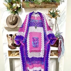 Artisan Mega granny square duster cocoon knit kimono cover up w Gypsy hippy vibe